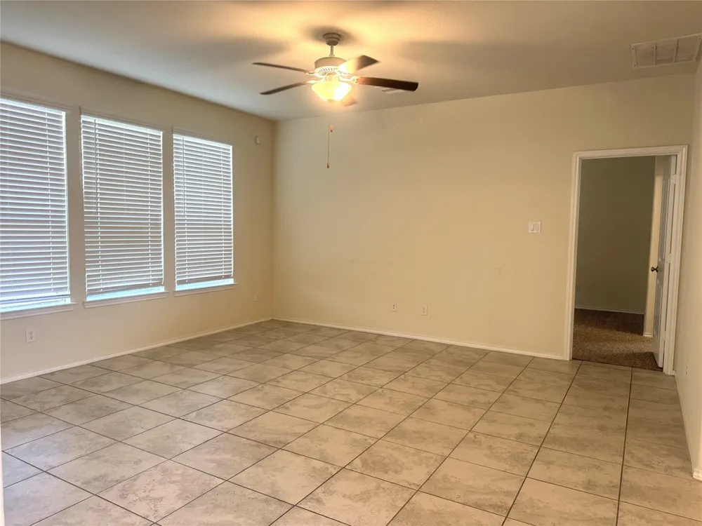 9431 Summer River Drive Richmond, TX 77406