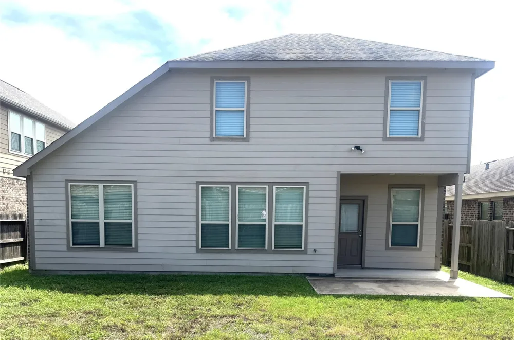 9431 Summer River Drive Richmond, TX 77406