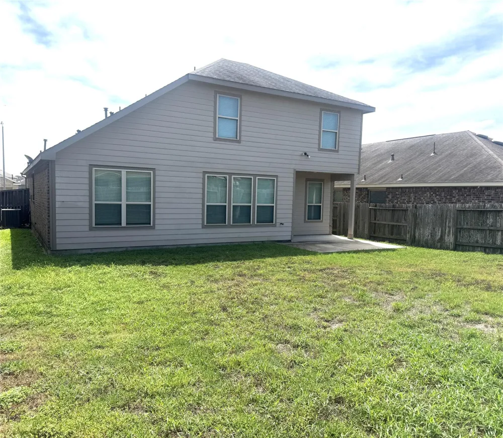 9431 Summer River Drive Richmond, TX 77406