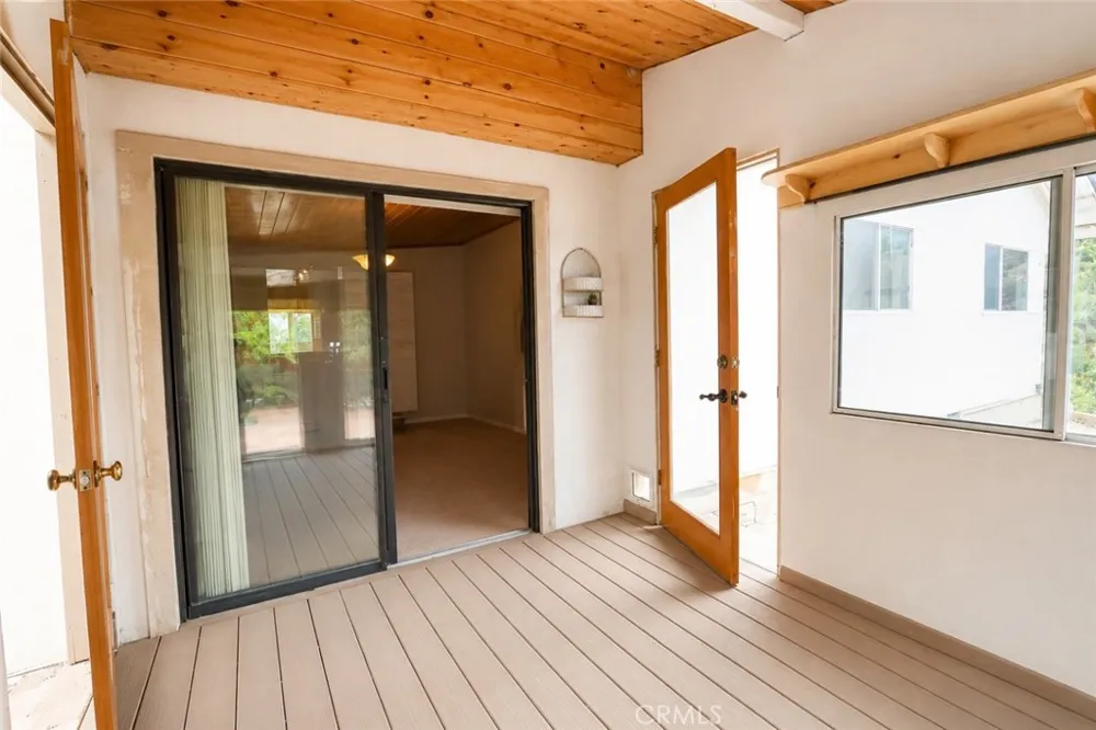 637 Birch Frazier Park, CA 93225