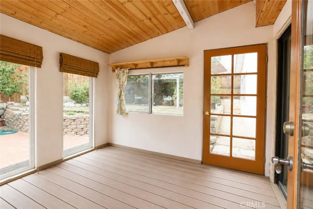 637 Birch Frazier Park, CA 93225