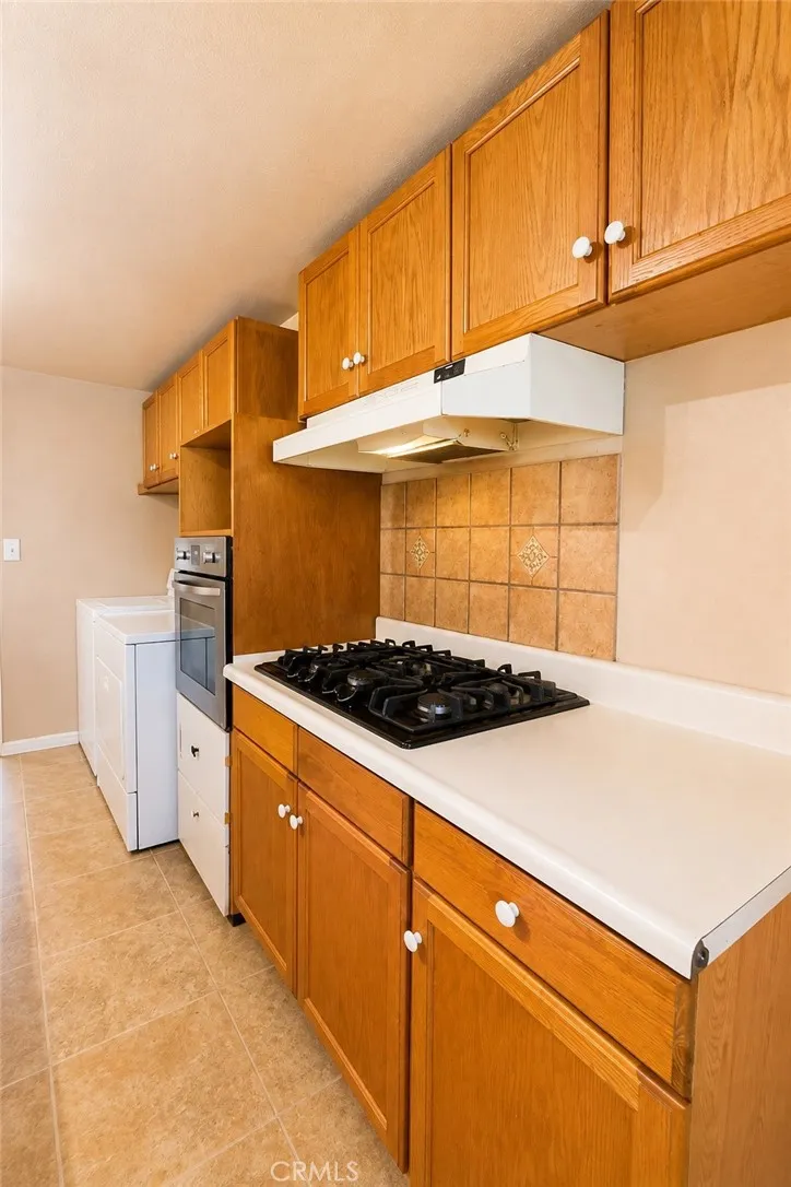 637 Birch Frazier Park, CA 93225