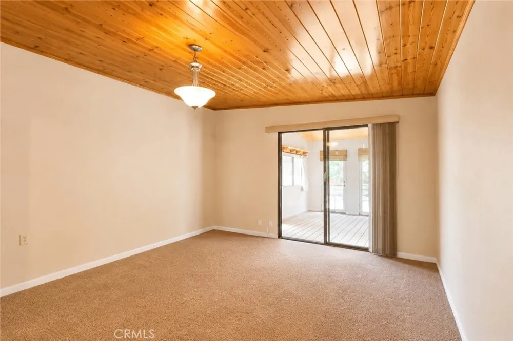 637 Birch Frazier Park, CA 93225