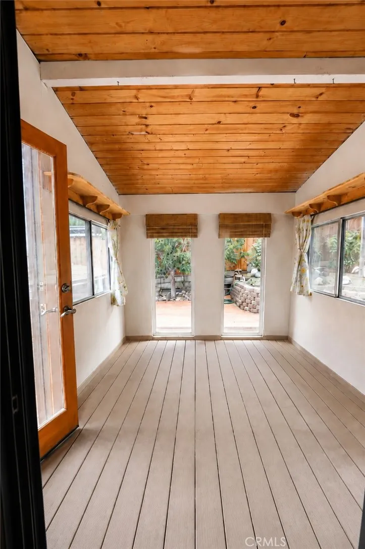 637 Birch Frazier Park, CA 93225
