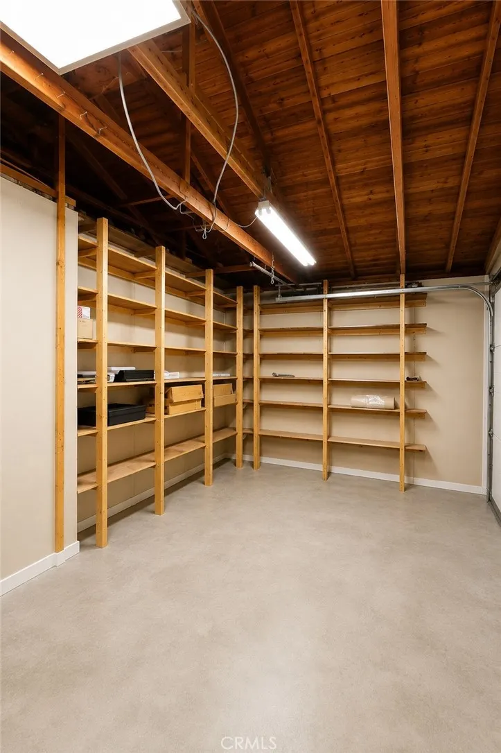 637 Birch Frazier Park, CA 93225
