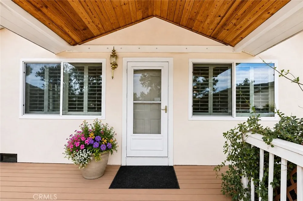 637 Birch Frazier Park, CA 93225