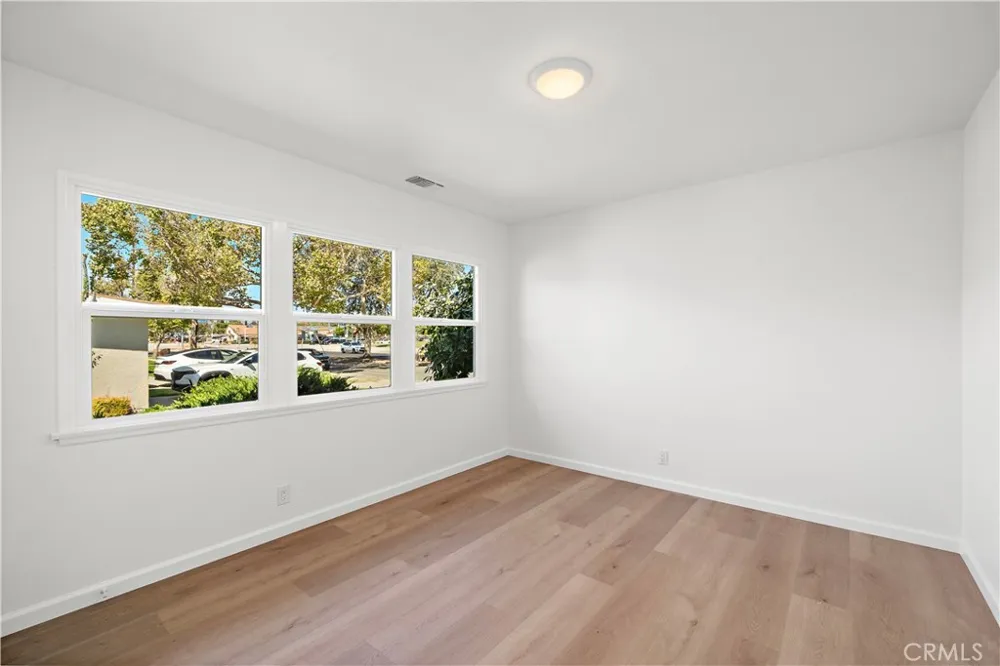 2929 Studebaker Long Beach, CA 90815