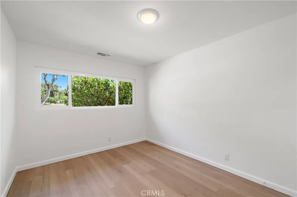 2929 Studebaker Long Beach, CA 90815