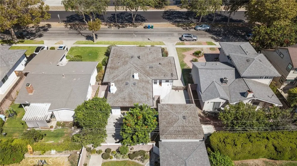 2929 Studebaker Long Beach, CA 90815