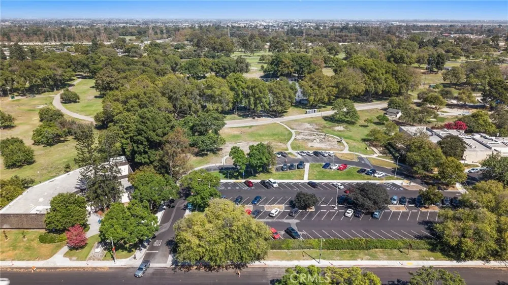 2929 Studebaker Long Beach, CA 90815