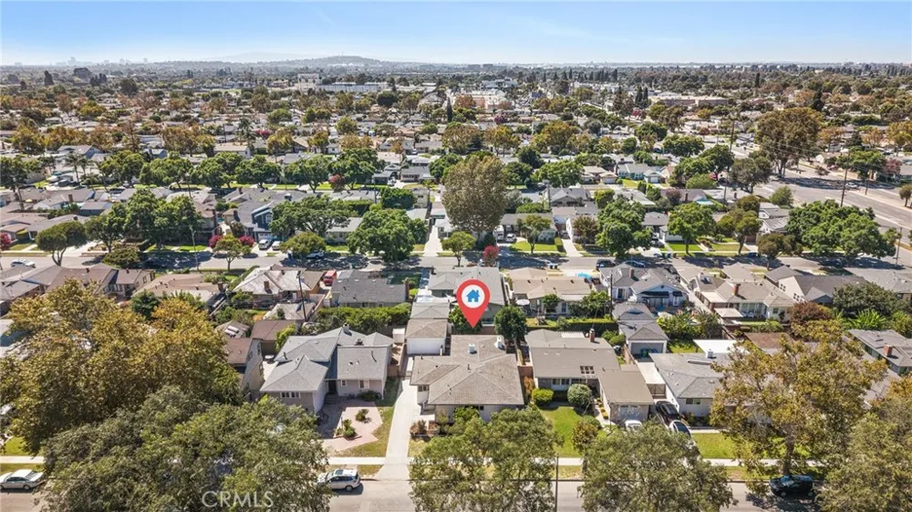2929 Studebaker Long Beach, CA 90815