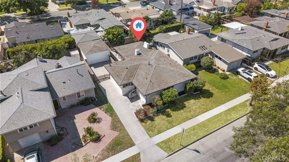 2929 Studebaker Long Beach, CA 90815