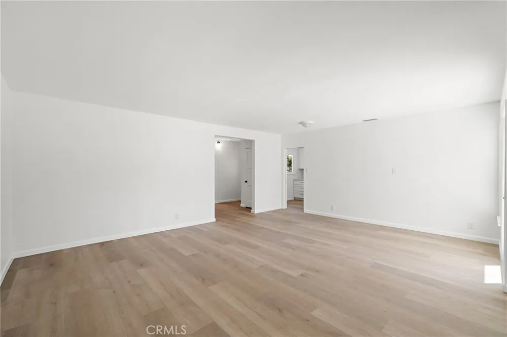 2929 Studebaker Long Beach, CA 90815