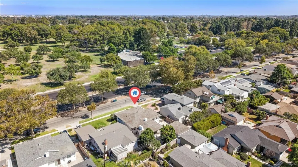 2929 Studebaker Long Beach, CA 90815