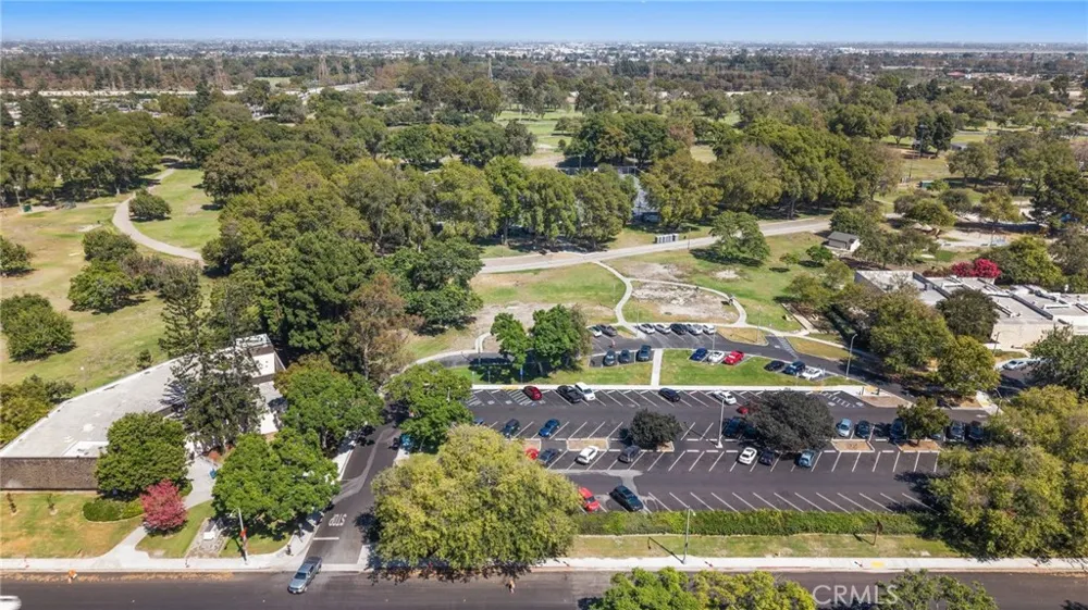 2929 Studebaker Long Beach, CA 90815
