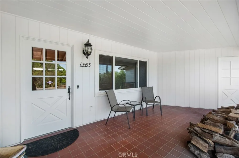 1463 S Citrus Avenue Escondido, CA 92027