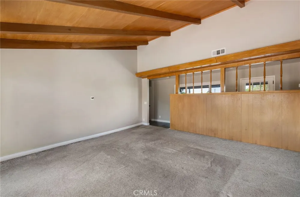 1463 S Citrus Avenue Escondido, CA 92027