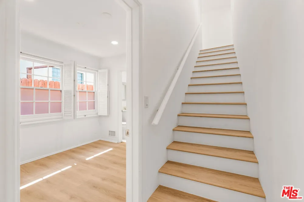 1501 Kelton Avenue Los Angeles, CA 90024