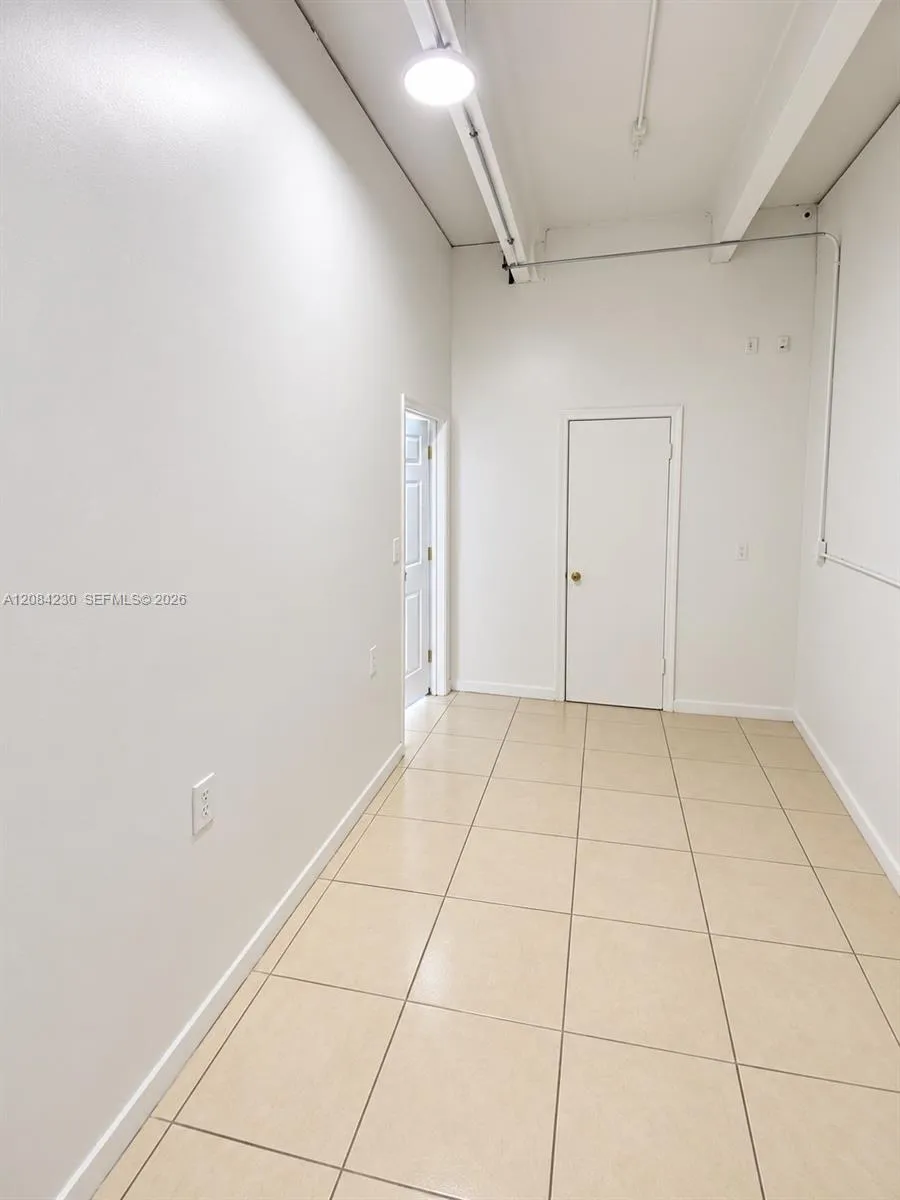 7311 NW 12th St #7 Miami, FL 33126