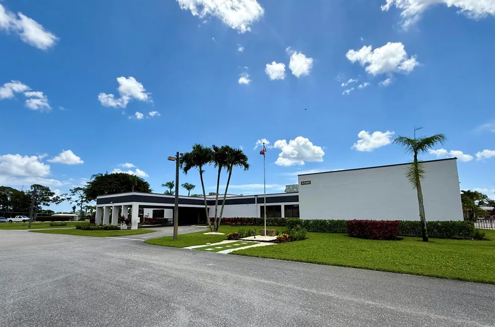 4760 Lucerne Lakes Boulevard W #105 Lake Worth, FL 33467