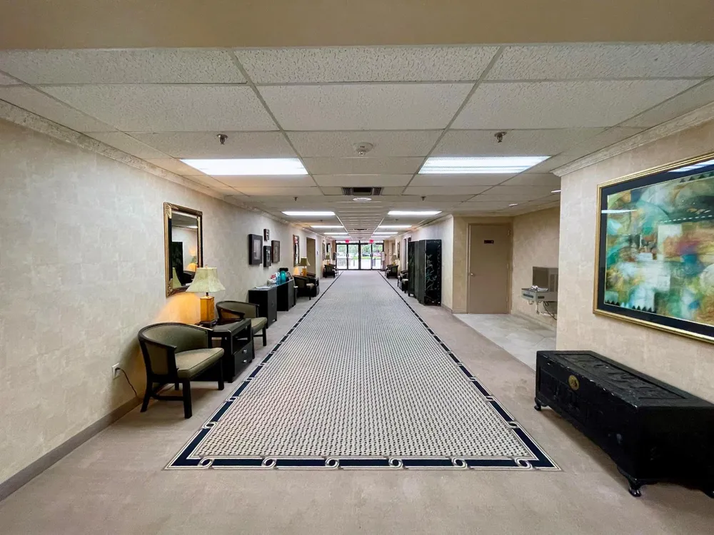 4760 Lucerne Lakes Boulevard W #105 Lake Worth, FL 33467