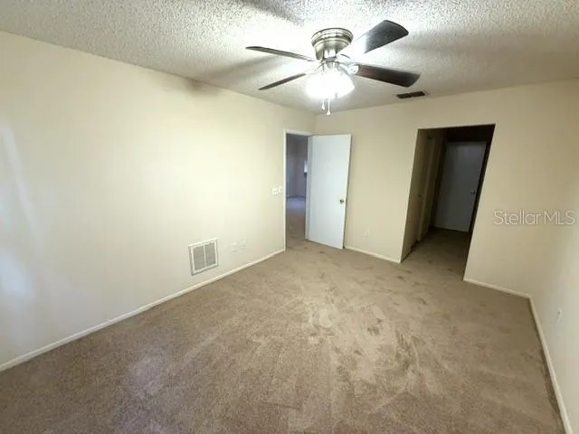 1136 DOVER COURT Safety Harbor, FL 34695