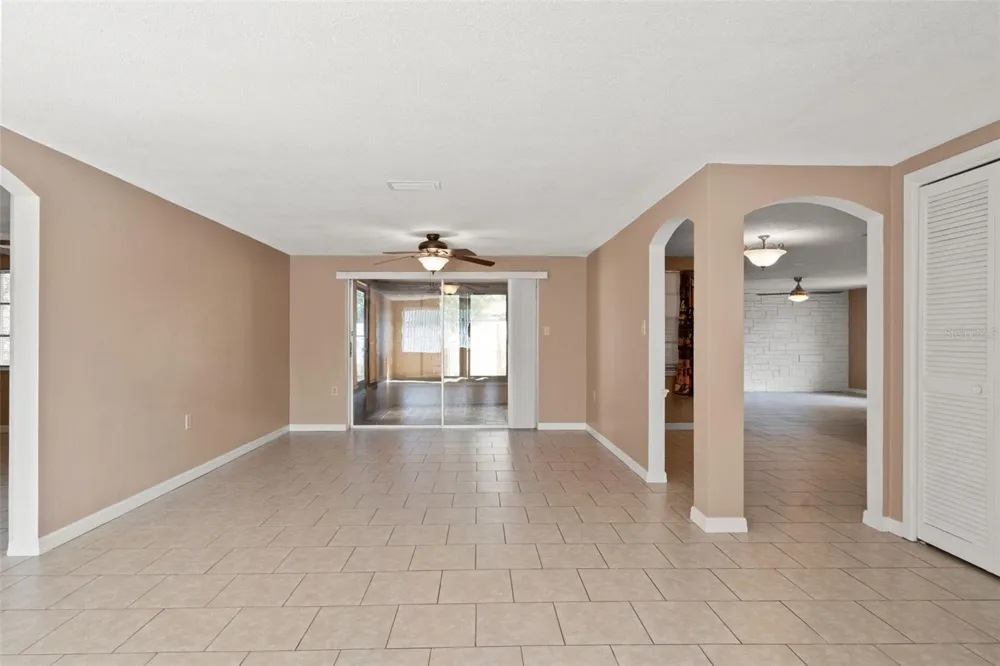 9926 LAKESIDE LANE Port Richey, FL 34668