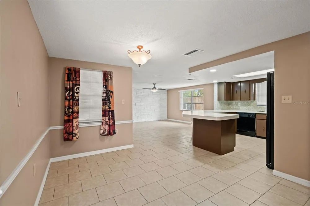9926 LAKESIDE LANE Port Richey, FL 34668