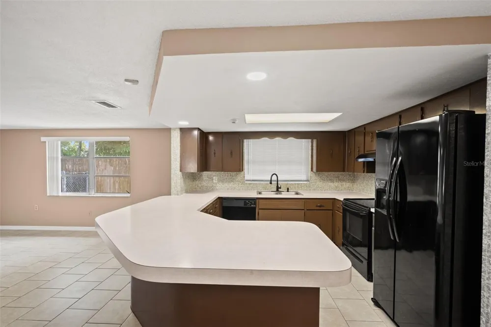 9926 LAKESIDE LANE Port Richey, FL 34668