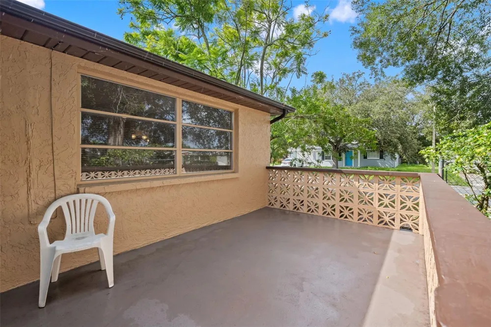 9926 LAKESIDE LANE Port Richey, FL 34668