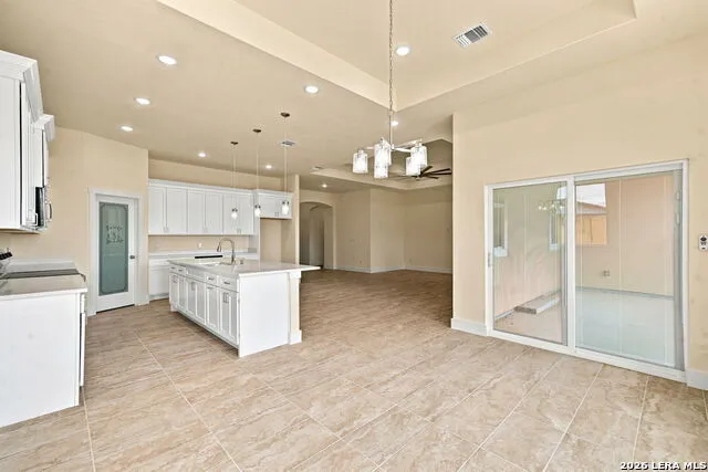 140 SYLASHAYES LOOP Pleasanton, TX 78064