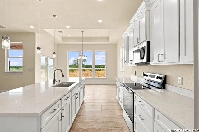 140 SYLASHAYES LOOP Pleasanton, TX 78064