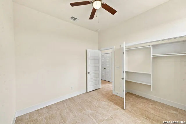 140 SYLASHAYES LOOP Pleasanton, TX 78064