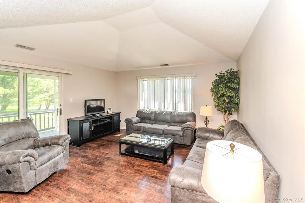 4 Joe D Drive #4C Callicoon, NY 12723