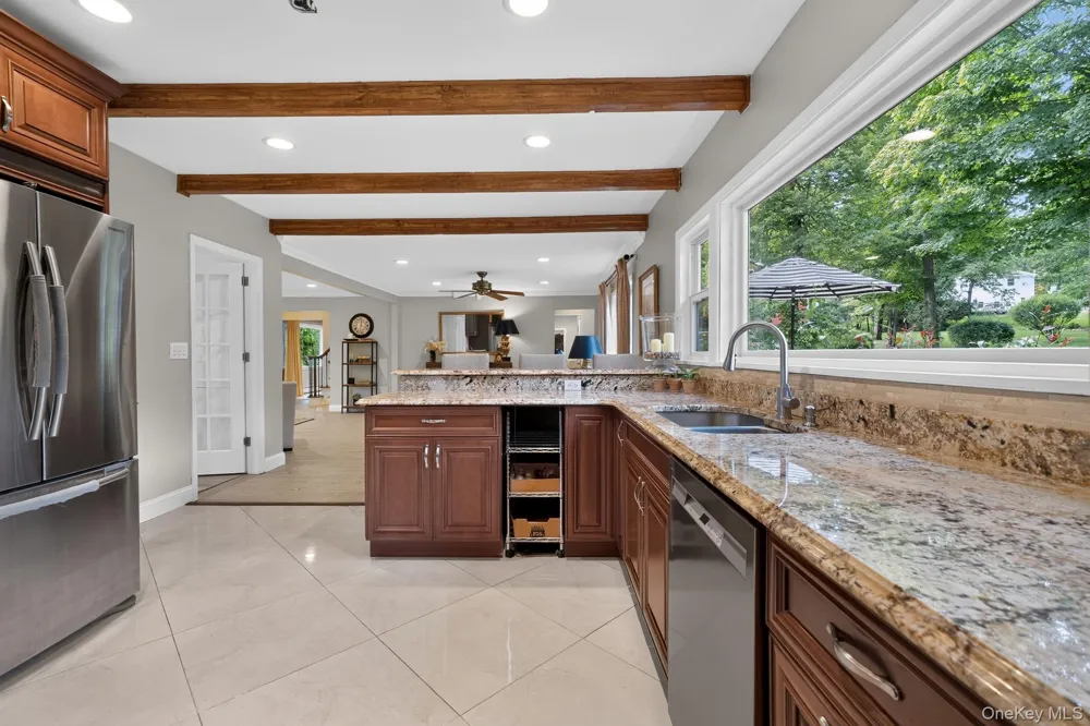 10 Copeland Drive Suffern, NY 10901