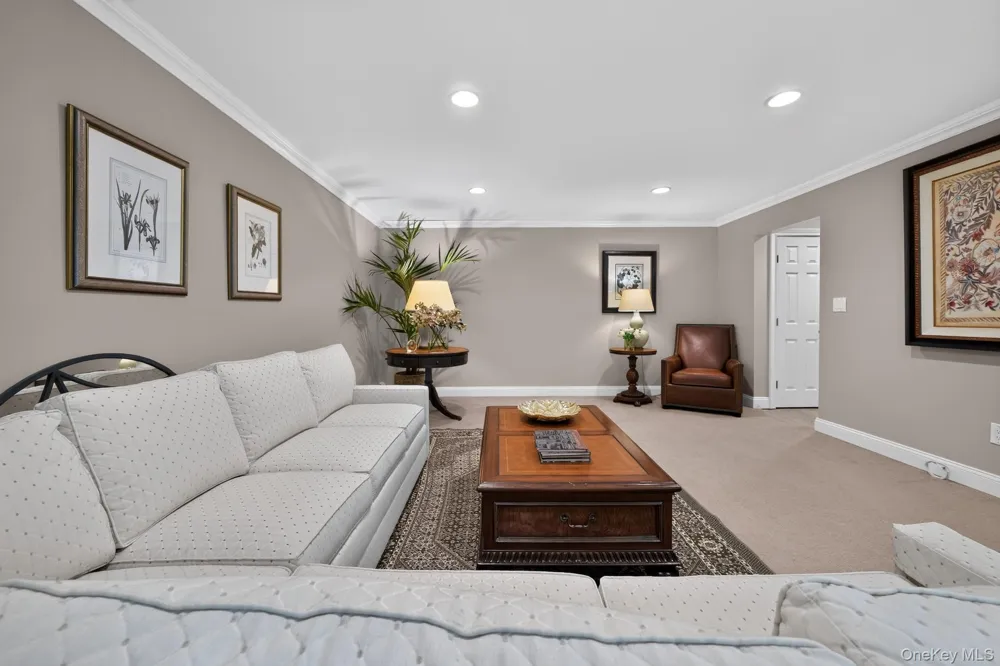 10 Copeland Drive Suffern, NY 10901
