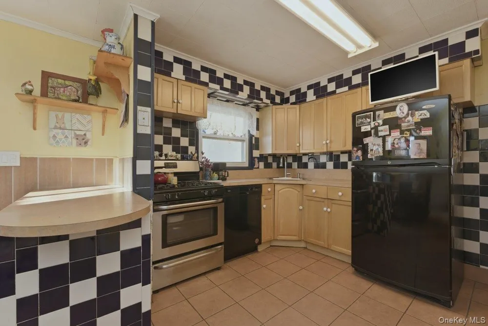 99 Virginia Avenue Long Beach, NY 11561