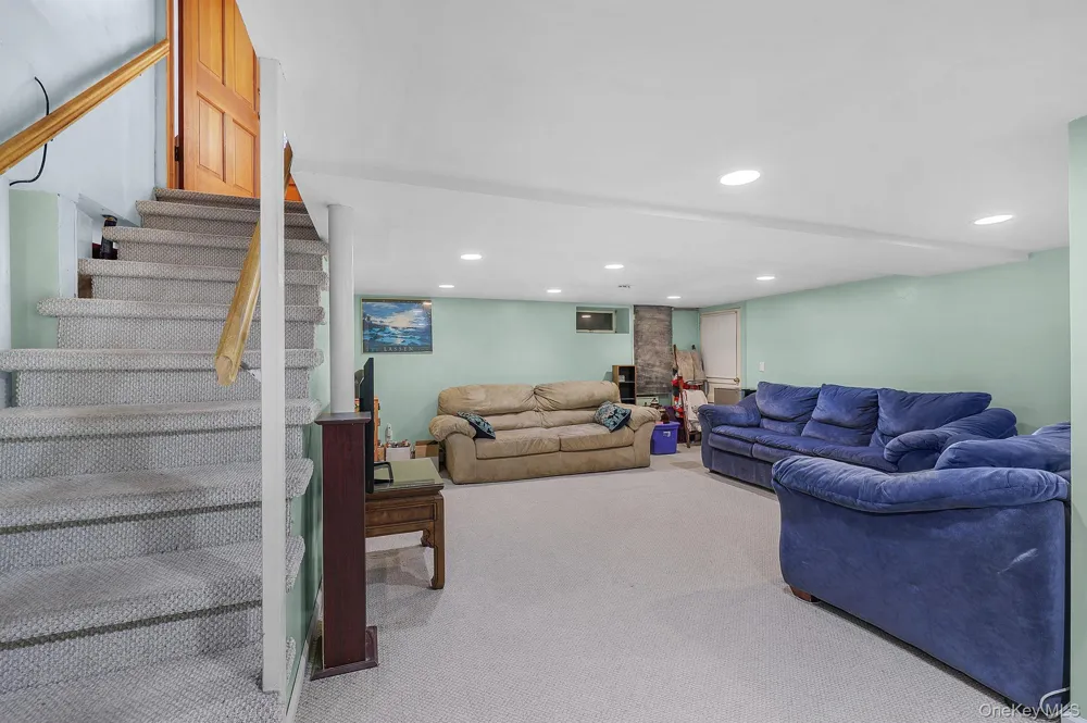 2 Foxey Lane Mahopac, NY 10541
