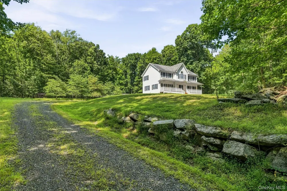 151 Bowser Road Middletown, NY 10940