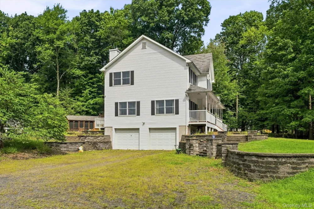 151 Bowser Road Middletown, NY 10940