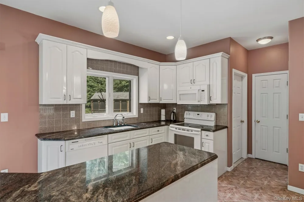 151 Bowser Road Middletown, NY 10940