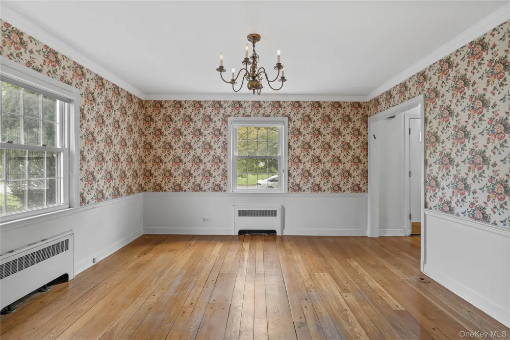 136 Wilmot Circle Scarsdale, NY 10583