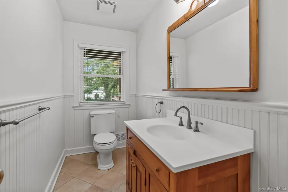136 Wilmot Circle Scarsdale, NY 10583