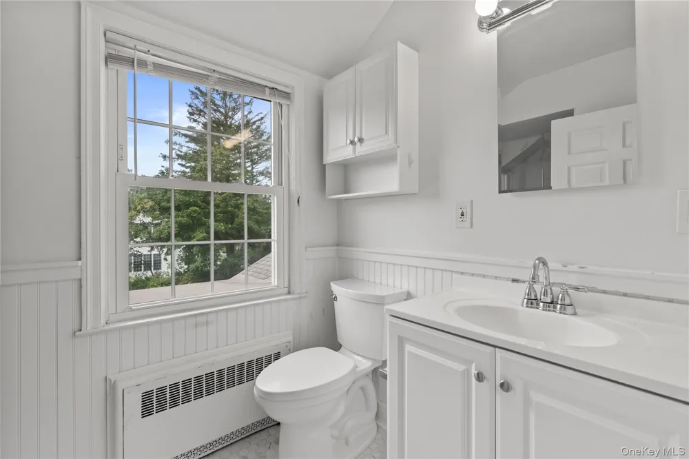 136 Wilmot Circle Scarsdale, NY 10583