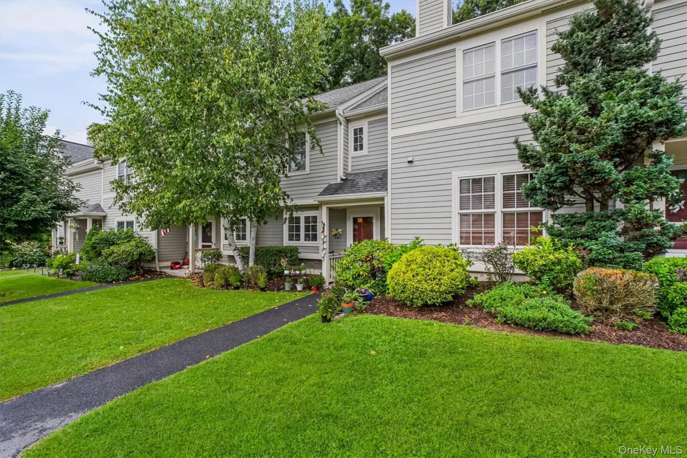 5304 Applewood Circle Carmel, NY 10512