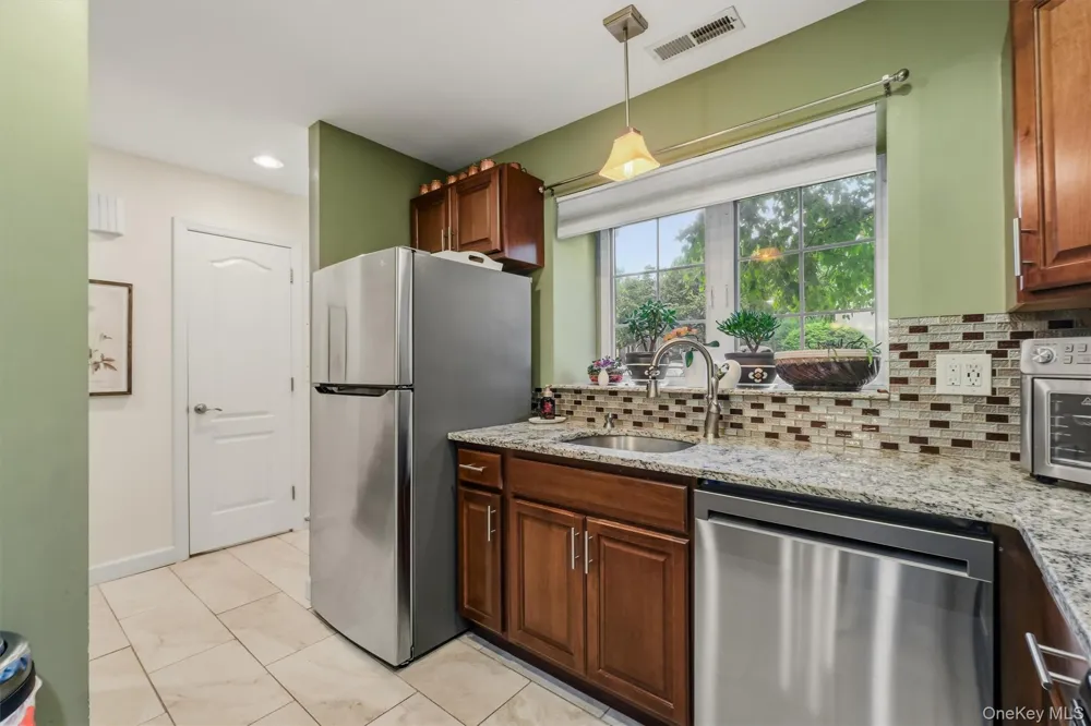 5304 Applewood Circle Carmel, NY 10512