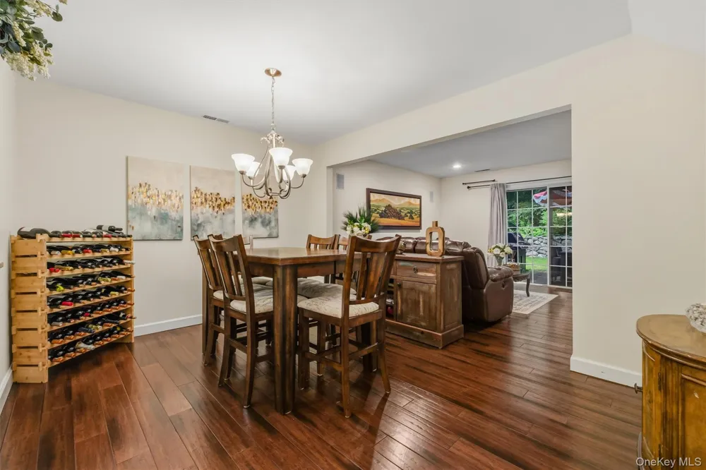 5304 Applewood Circle Carmel, NY 10512