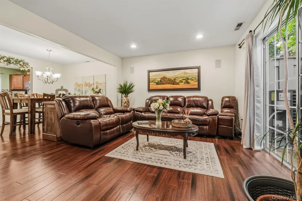 5304 Applewood Circle Carmel, NY 10512