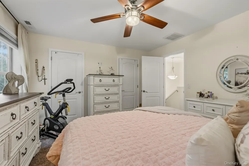 5304 Applewood Circle Carmel, NY 10512