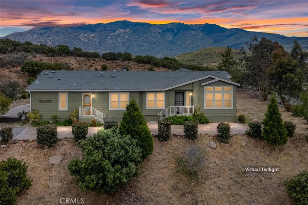 47112 Woodcliff Drive Banning, CA 92220